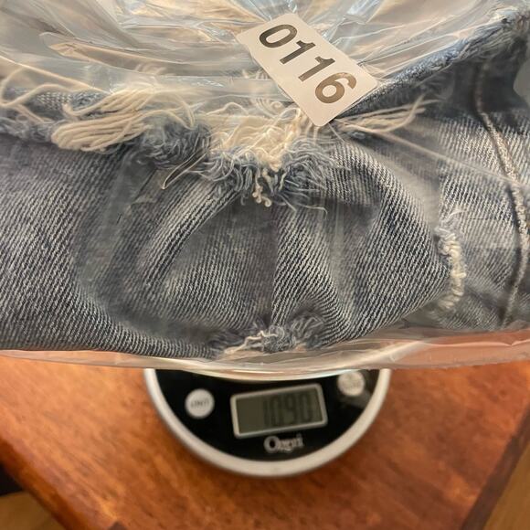 Abercrombie & Fitch Ultra High Rise Denim Jeans Cut Off Mom Shorts Women's 25 - Picture 10 of 10